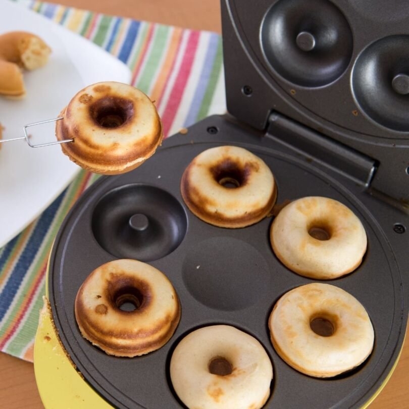 DASHBIG Mini Donut Maker Machine