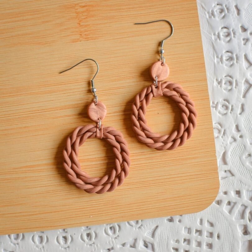 Joe Ladies Short Chain Earrings