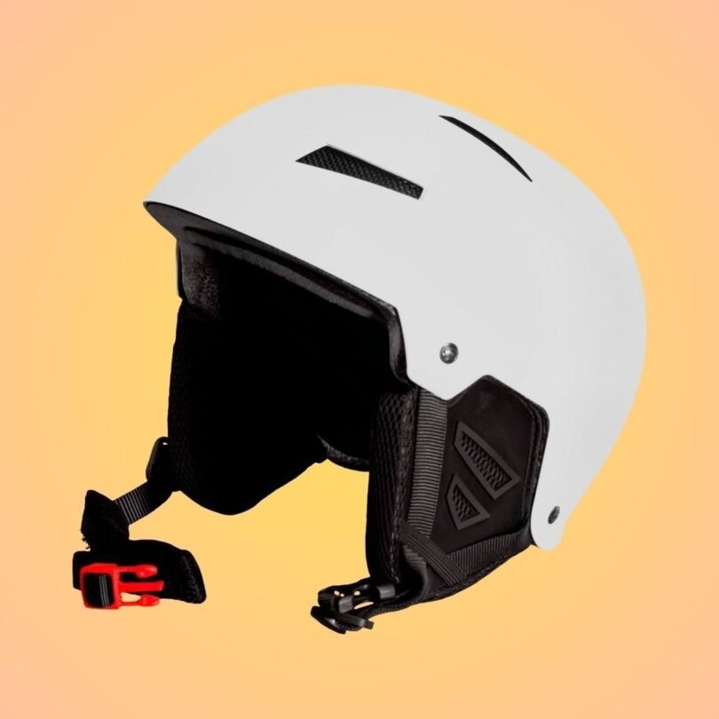 OutdoorMaster Kelvin Ski Helmet